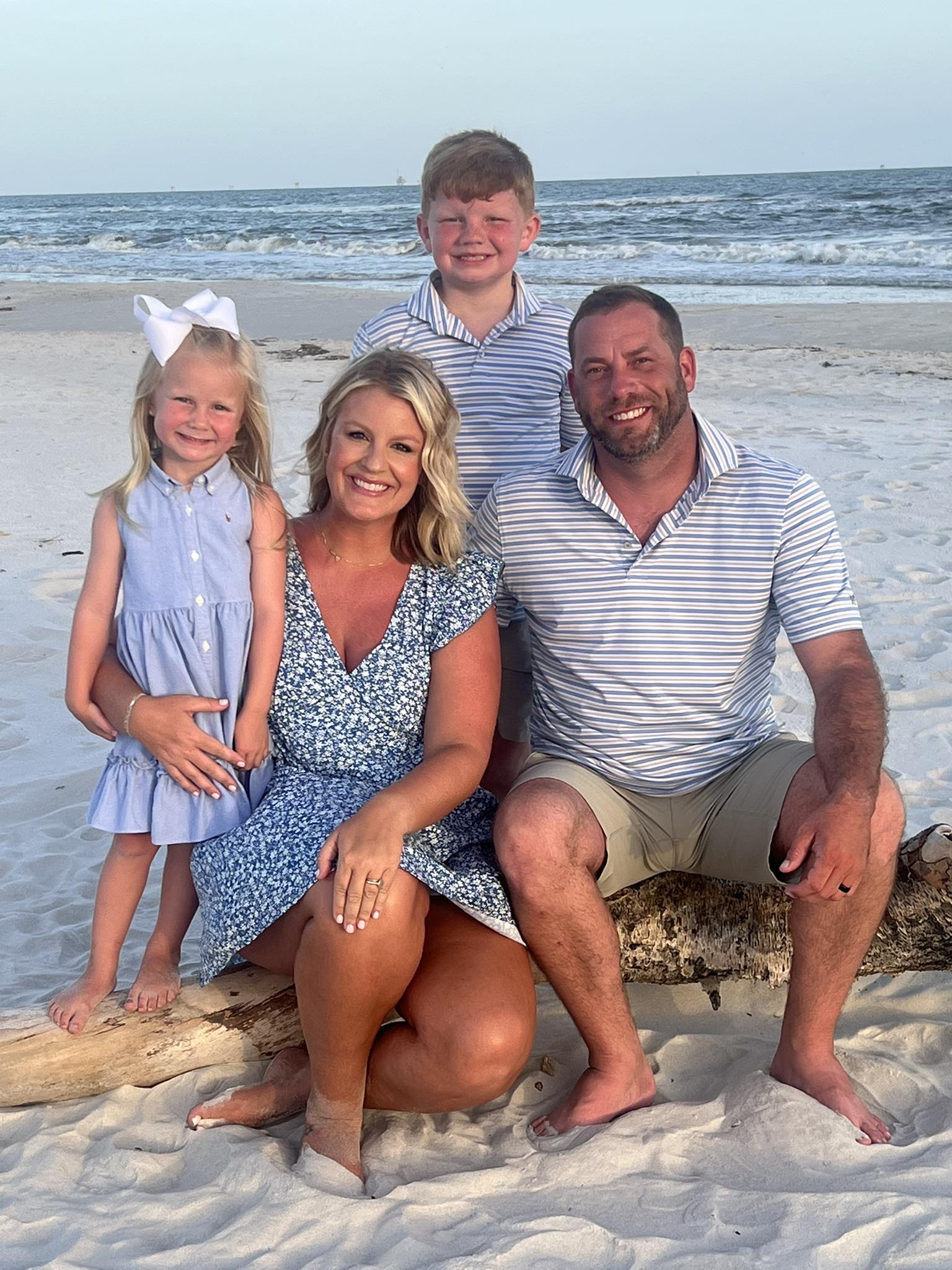 Scott and Leanna Stubbs with their family